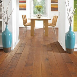 hardwood flooring in dining area | Select Floors